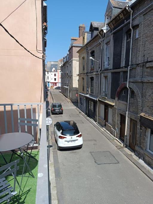 Character Family Apartment Dieppe Exterior foto